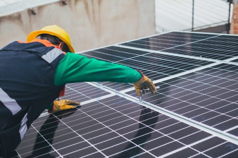 Aumento de la eficiencia de las células solares con carburo de silicio negro